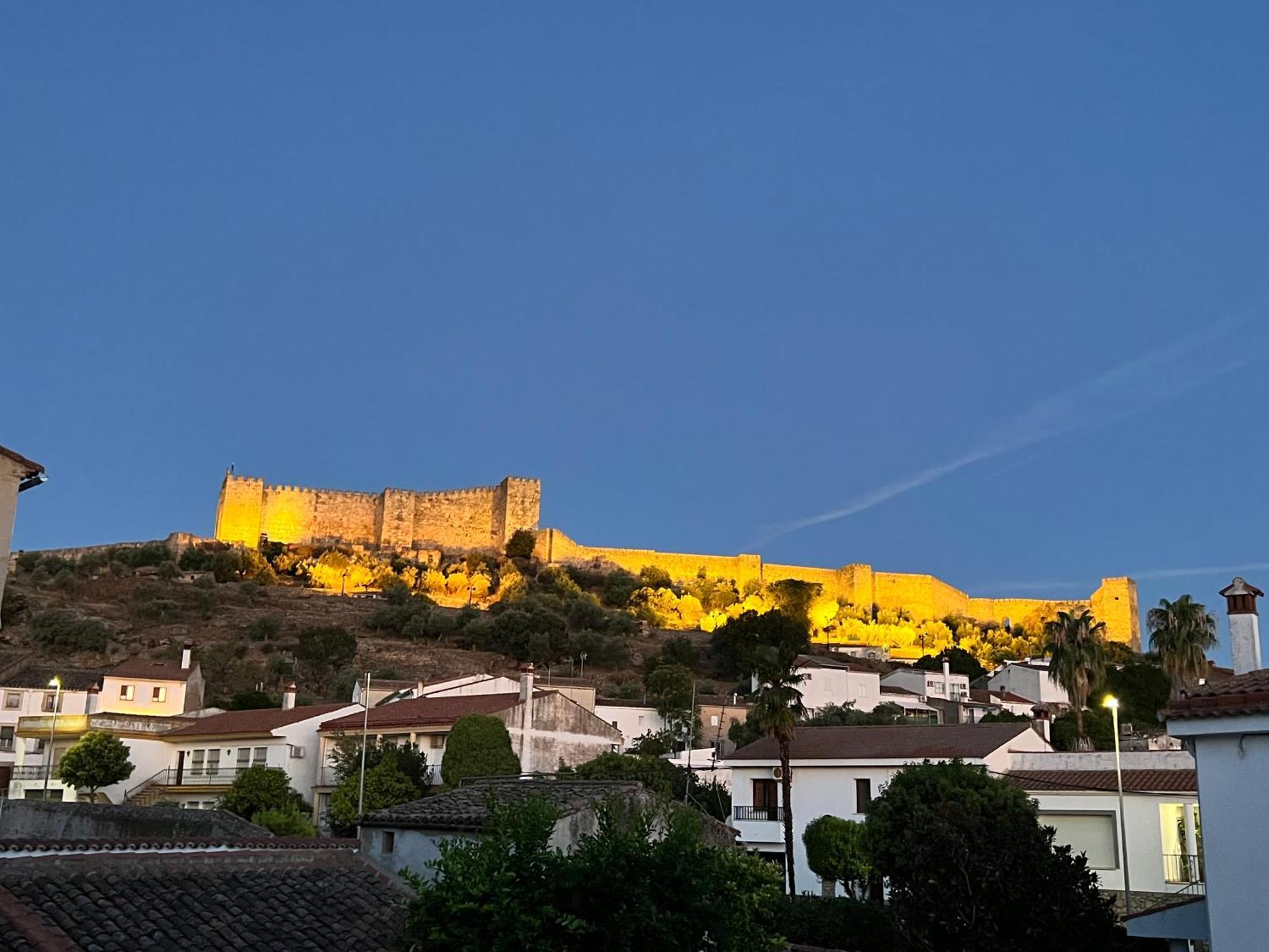 טרוחיו Grupo Garcia De Paredes Apartamentos Turisticos מראה חיצוני תמונה