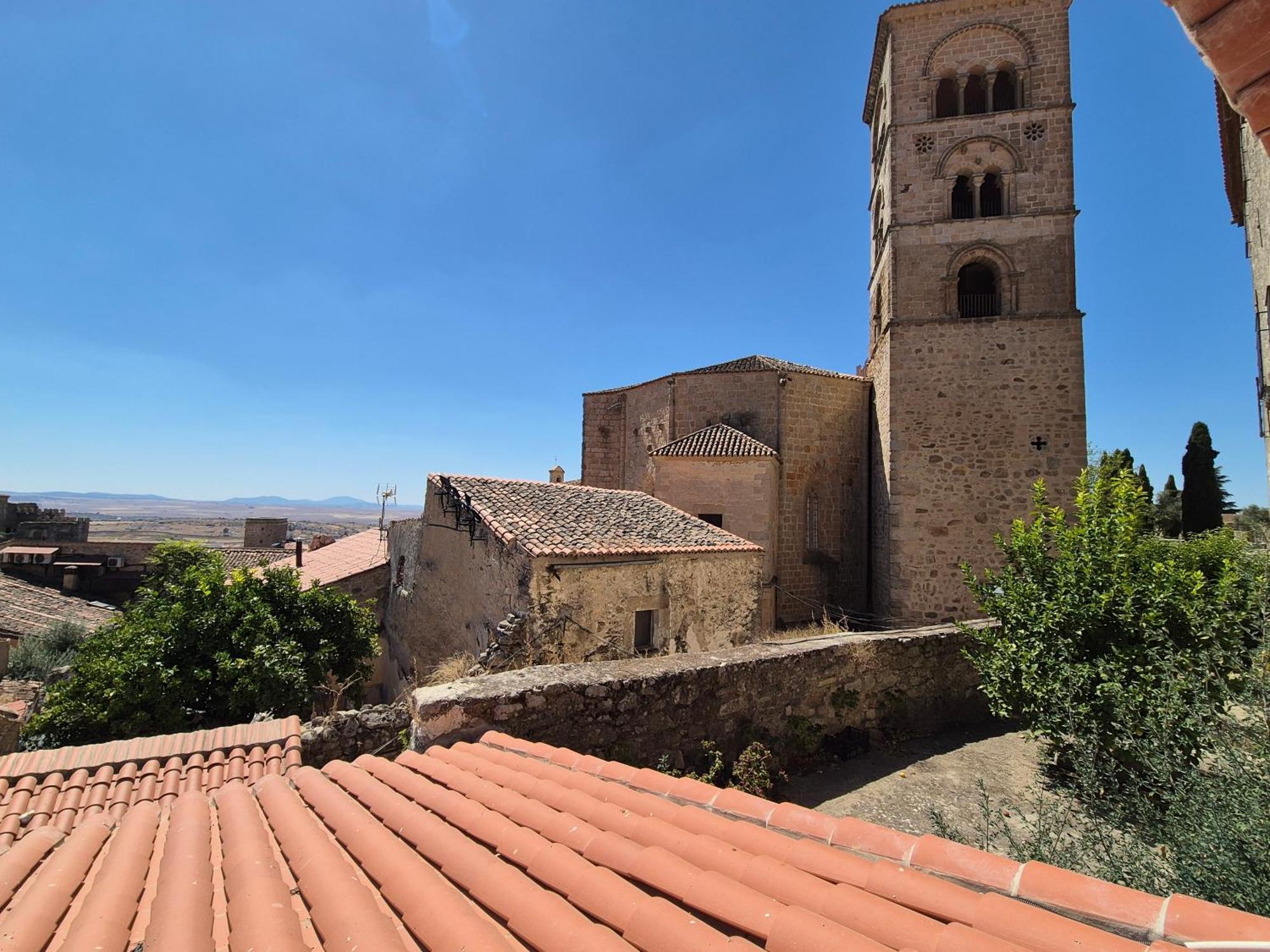 טרוחיו Grupo Garcia De Paredes Apartamentos Turisticos מראה חיצוני תמונה